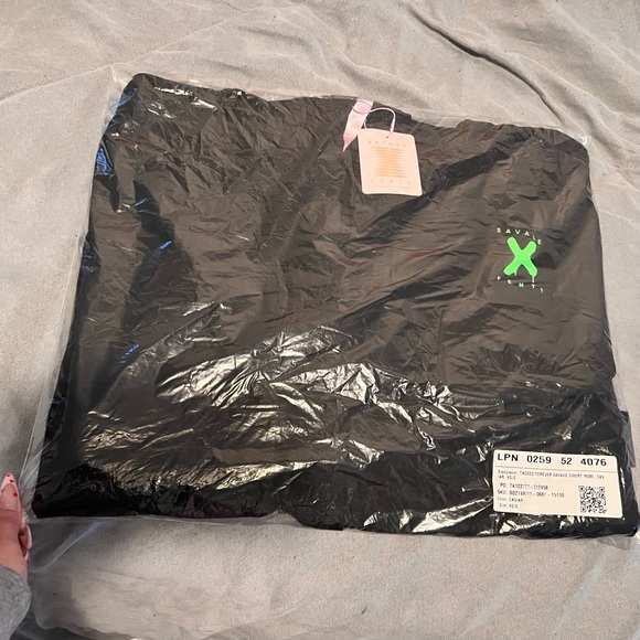 SavageX Fenty Short Robe - Picture 4 of 5